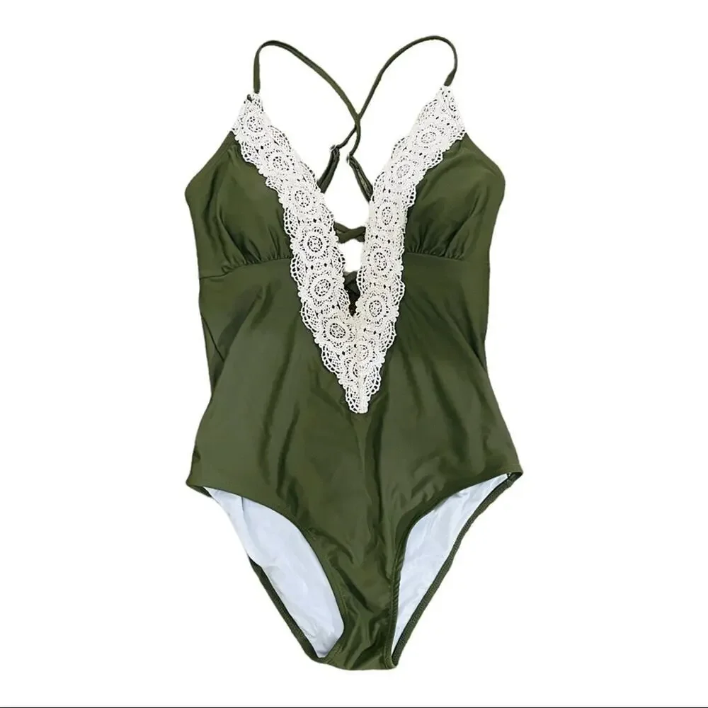 Cupshe Pludging V-Neck Chrochet Swim Suit Green Size M